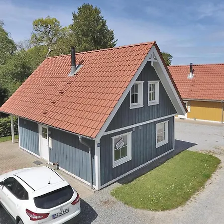 Nice In W/ Sauna And 4 Bedrooms * Grasten