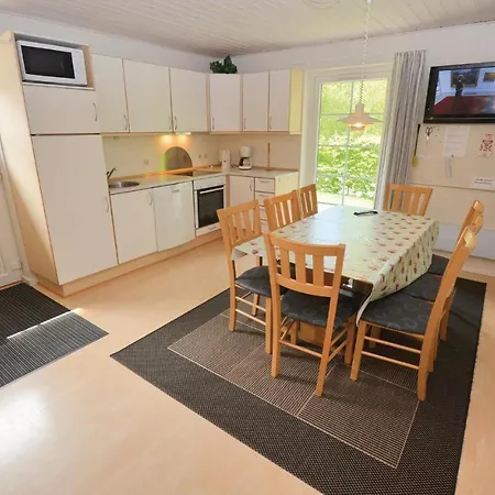 Nice In W/ Sauna And 4 Bedrooms Holiday home *