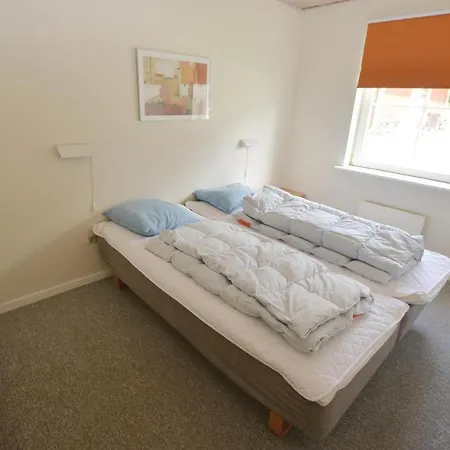 Nice In W/ Sauna And 4 Bedrooms Vakantiehuis *